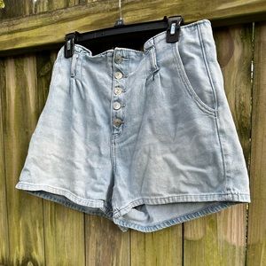 American Eagle Outfitters Paper Bag‎ Mom Shorts High Waist Light Wash Size 14